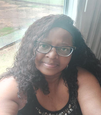 Gloria Moore
