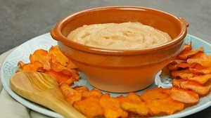 Buffalo White Bean Hummus 